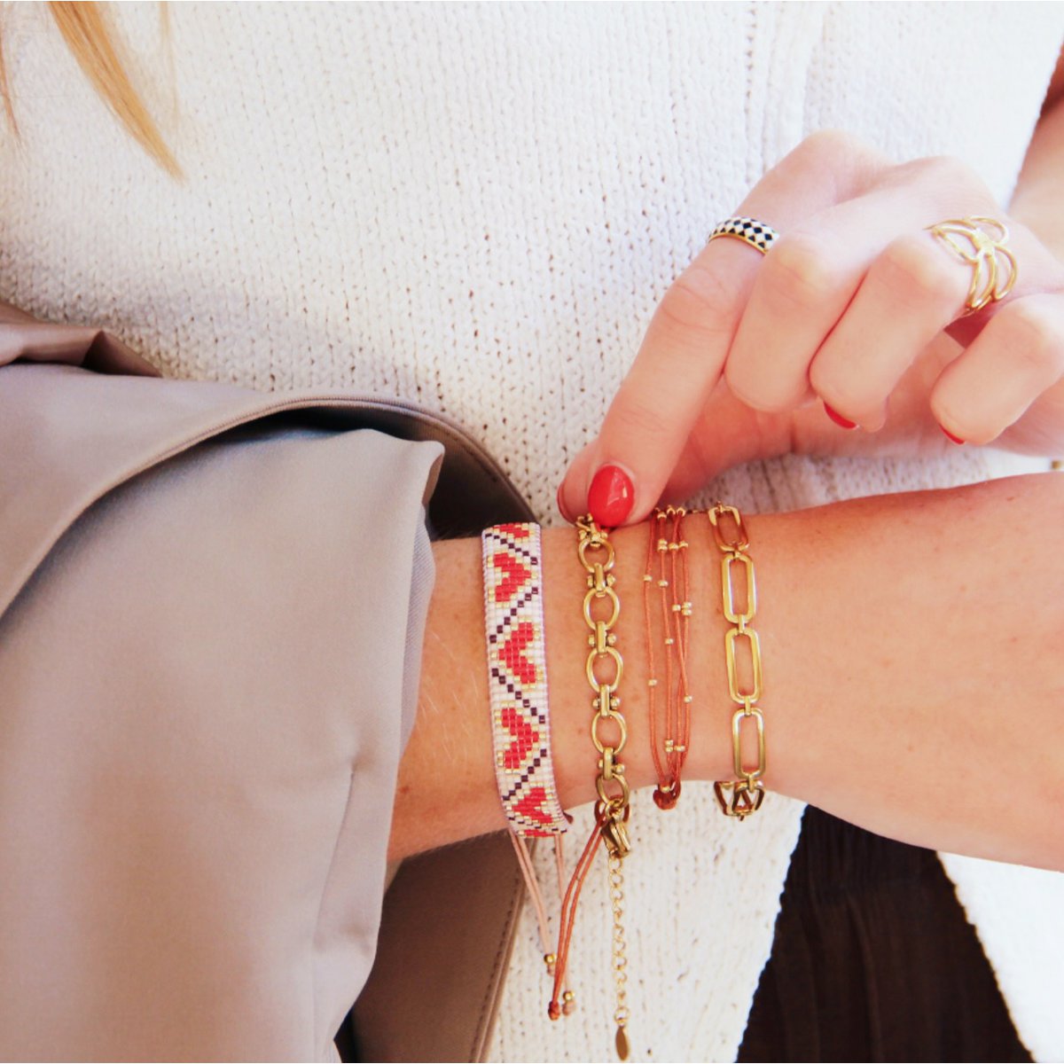 BAZOU Hartpatroon geweven armband - rood/bruin