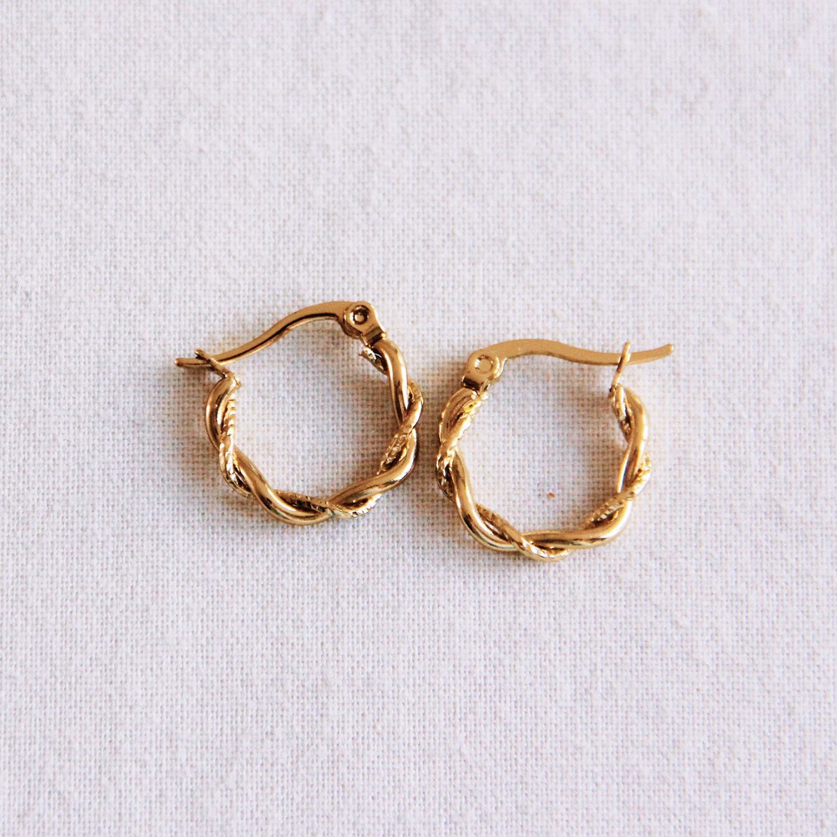 BAZOU creol 15mm 'gedraaid' - goud