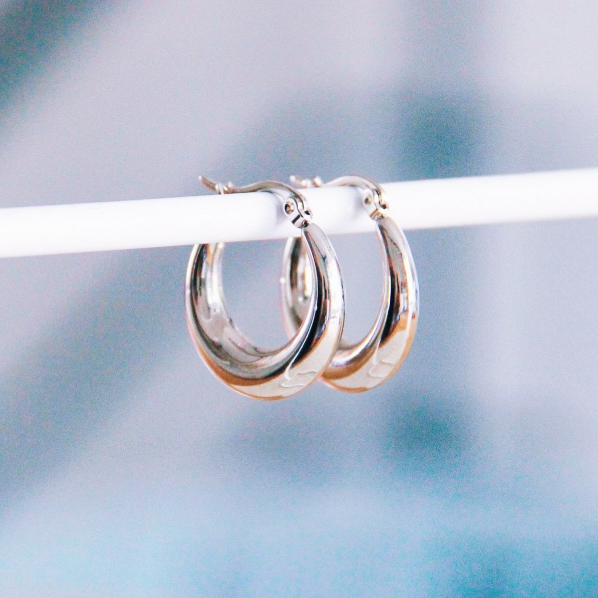 BAZOU Stainless steel hoop 19mm “wide” – silver