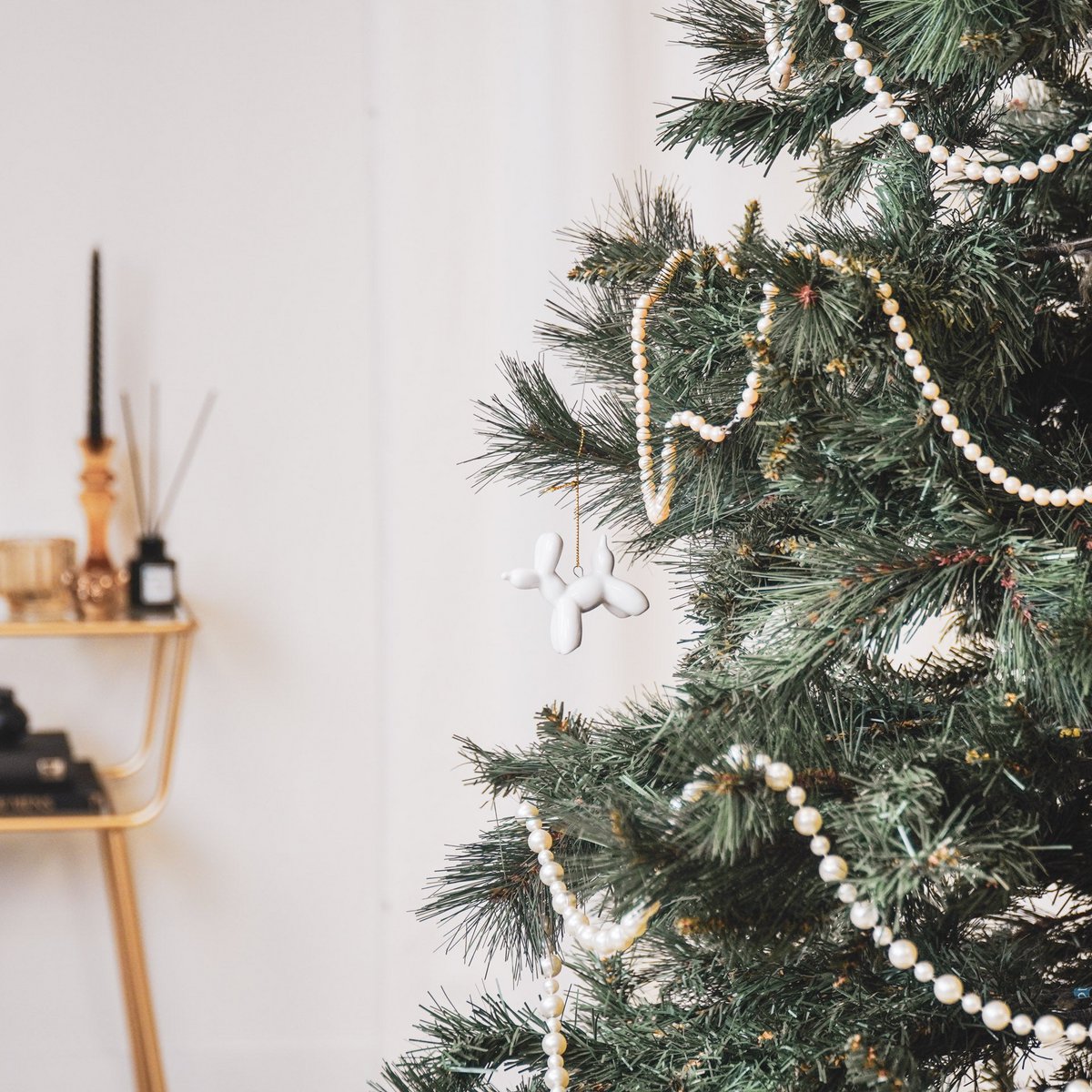 Ornament - Balloon Dog Hanger - Ceramics - White - 6,5x3x6cm