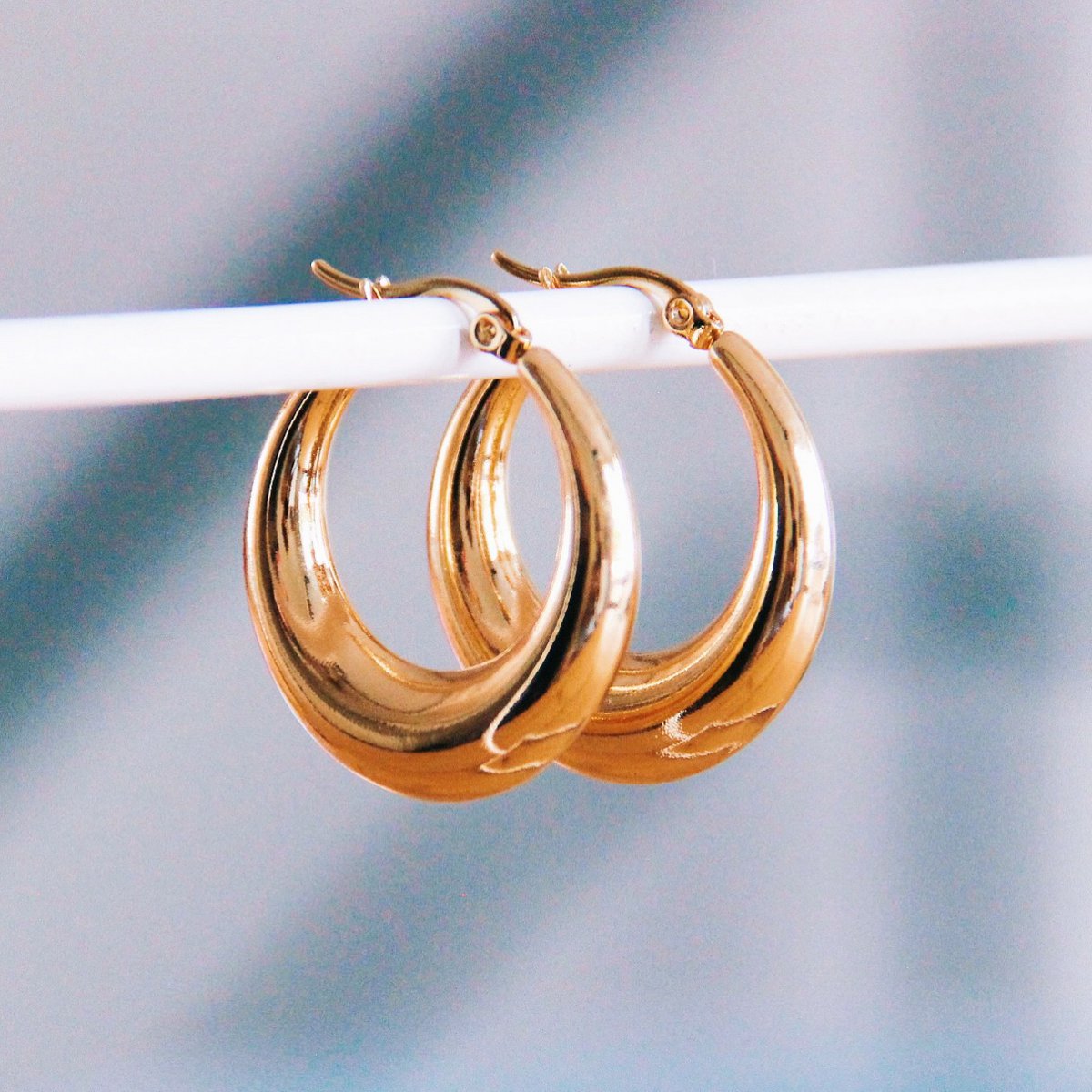 BAZOU creool 30mm “breed” – goud