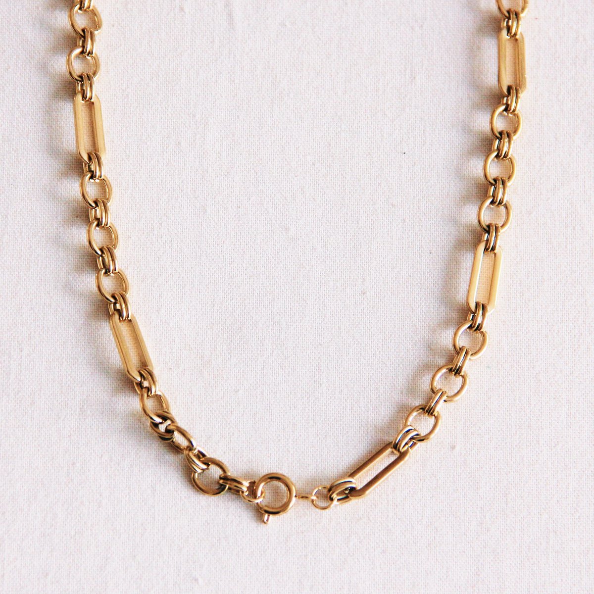BAZOU Choker met korte ketting en ronde sluiting