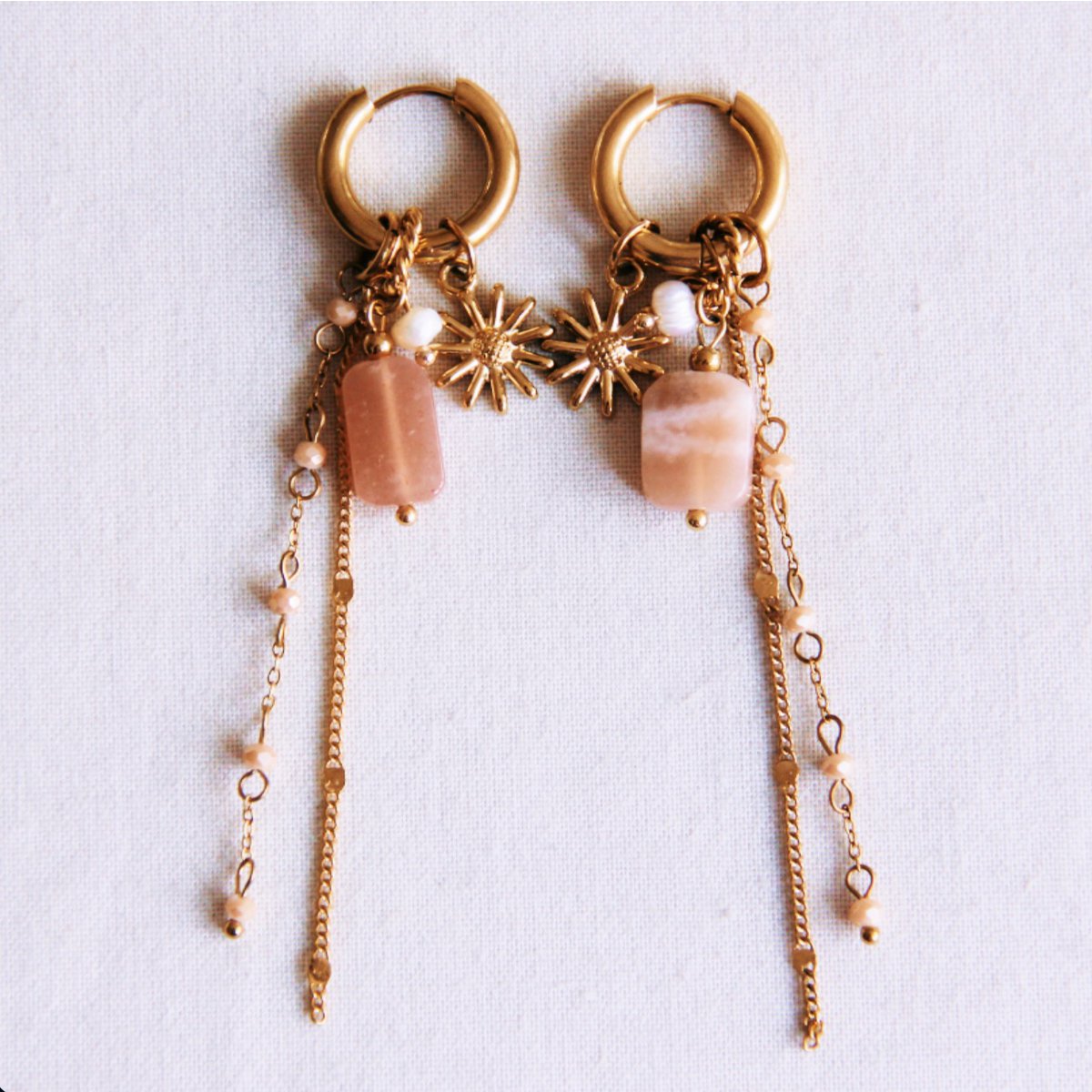 BAZOU Stainless steel wide hoop earrings with flower, elongated stone, pearl and strings - sunstone