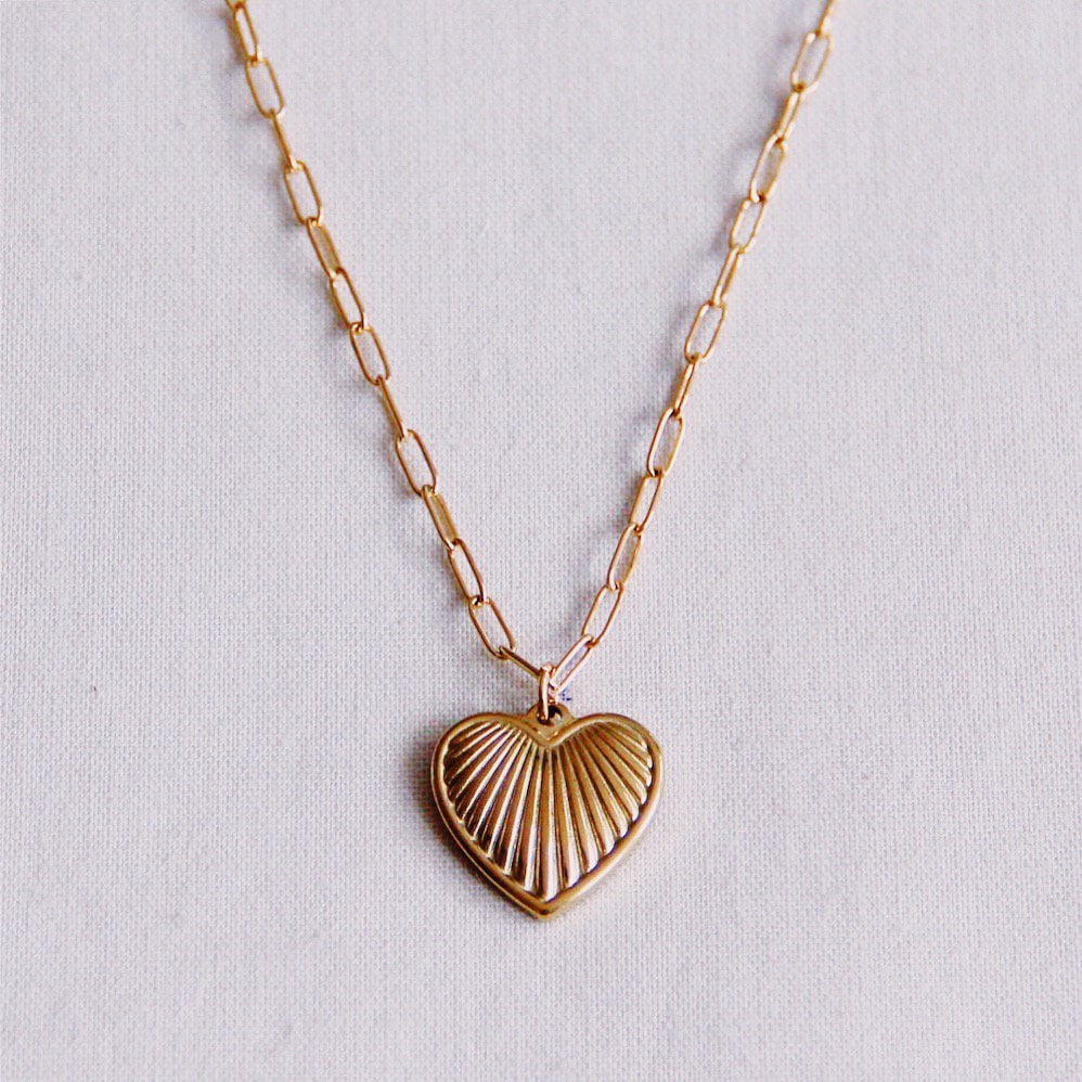 BAZOU RVS D-chain ketting met versierd hart - goud