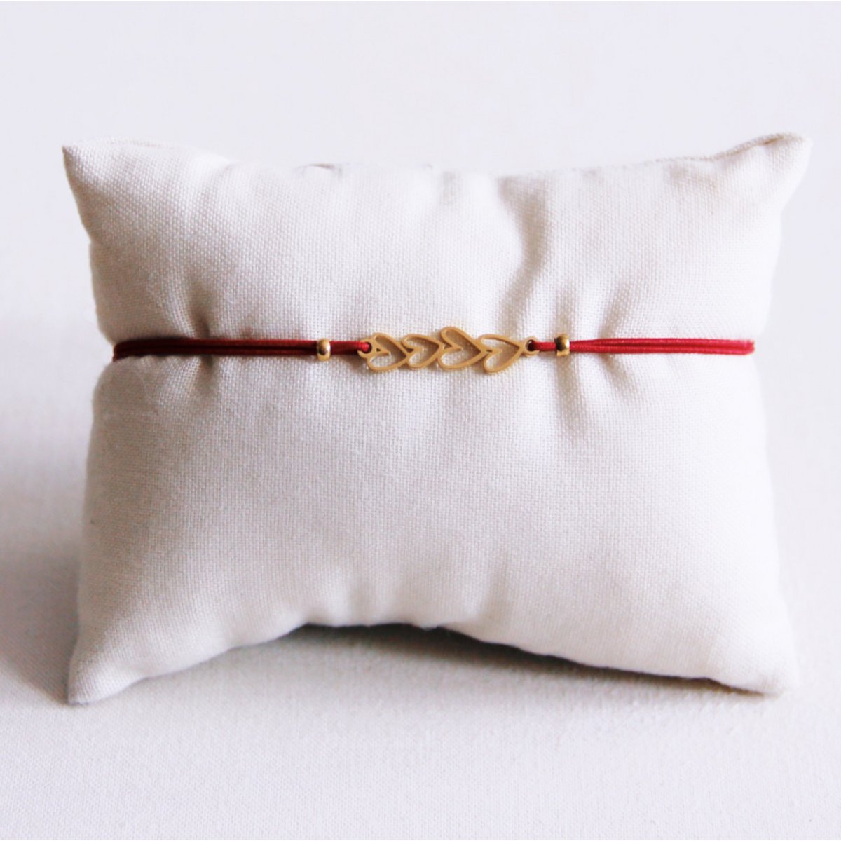 BAZOU Elastische armband met open harten - Bordeaux