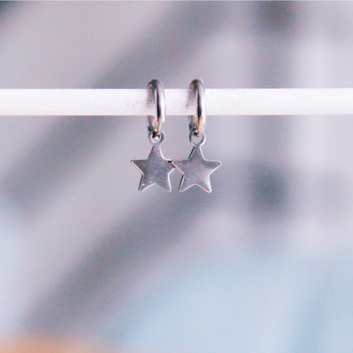 BAZOU RVS oorringen met ster - zilver