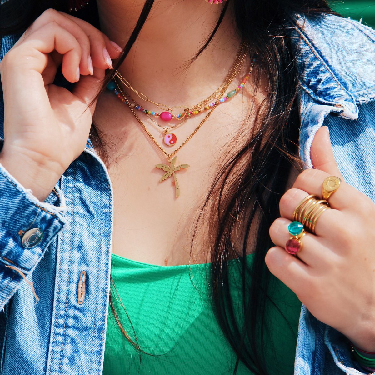 BAZOU RVS ring met vierkante kristalsteen - magenta/goud