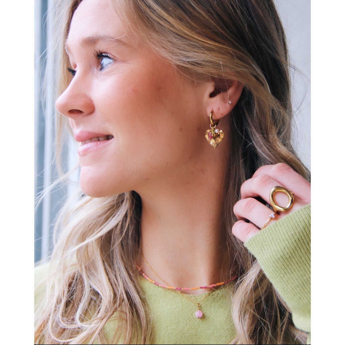 BAZOU Stainless steel hoop earrings with HEART and colored cluster