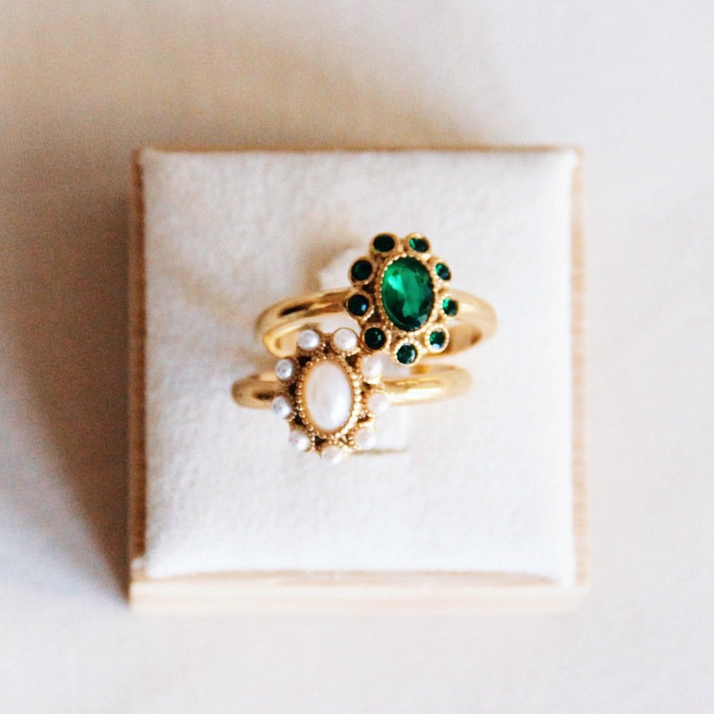BAZOU RVS vintage ring met parelstenen - goud
