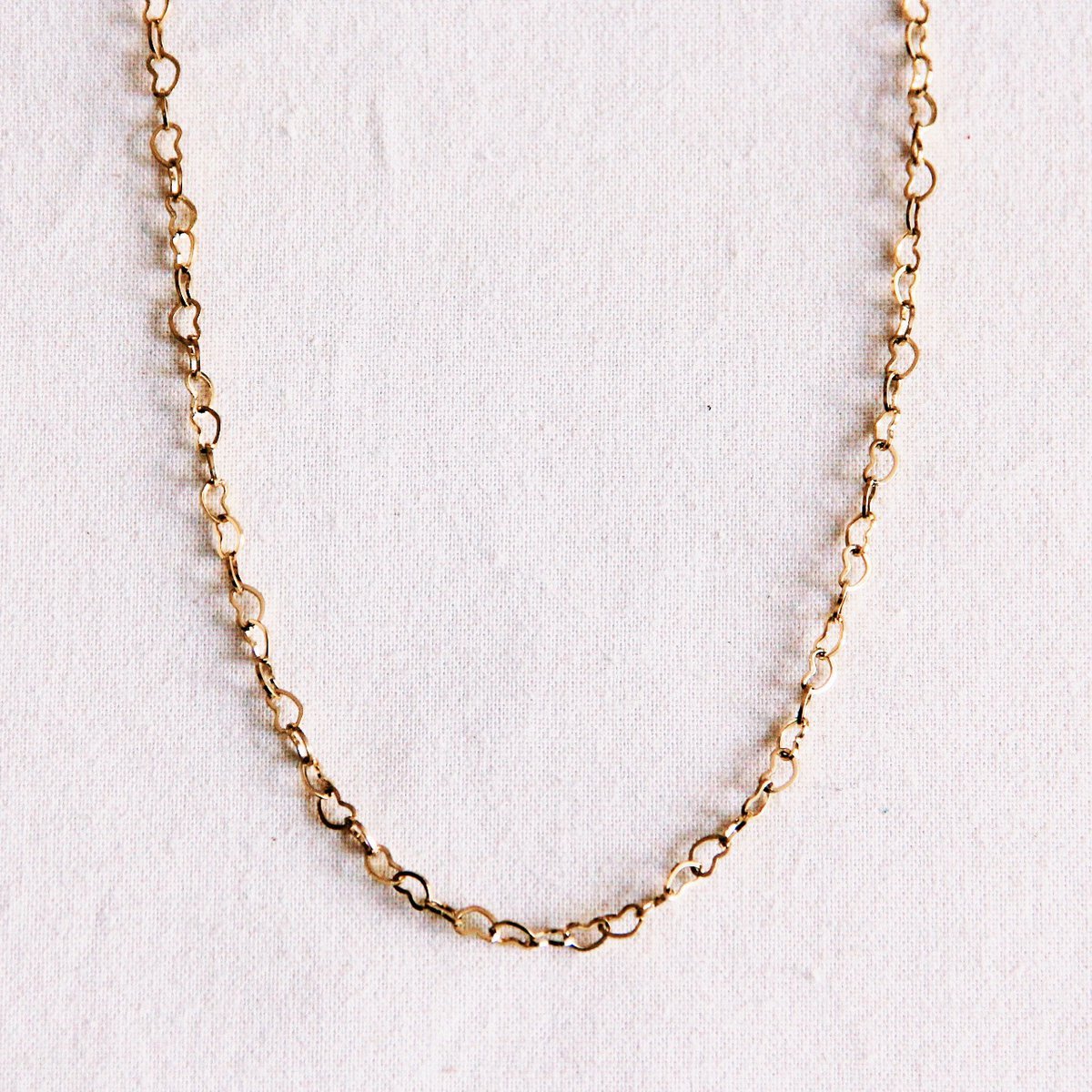 BAZOU Fijne ketting met hartvormige ketting