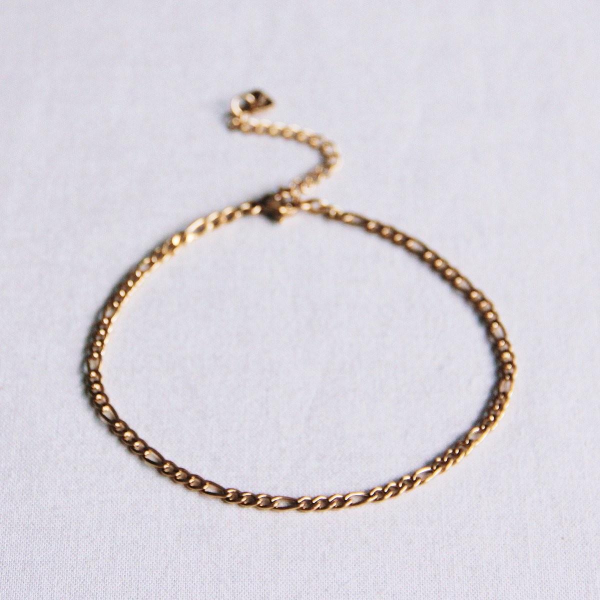 BAZOU RVS enkelbandje 3mm - goud - AN908