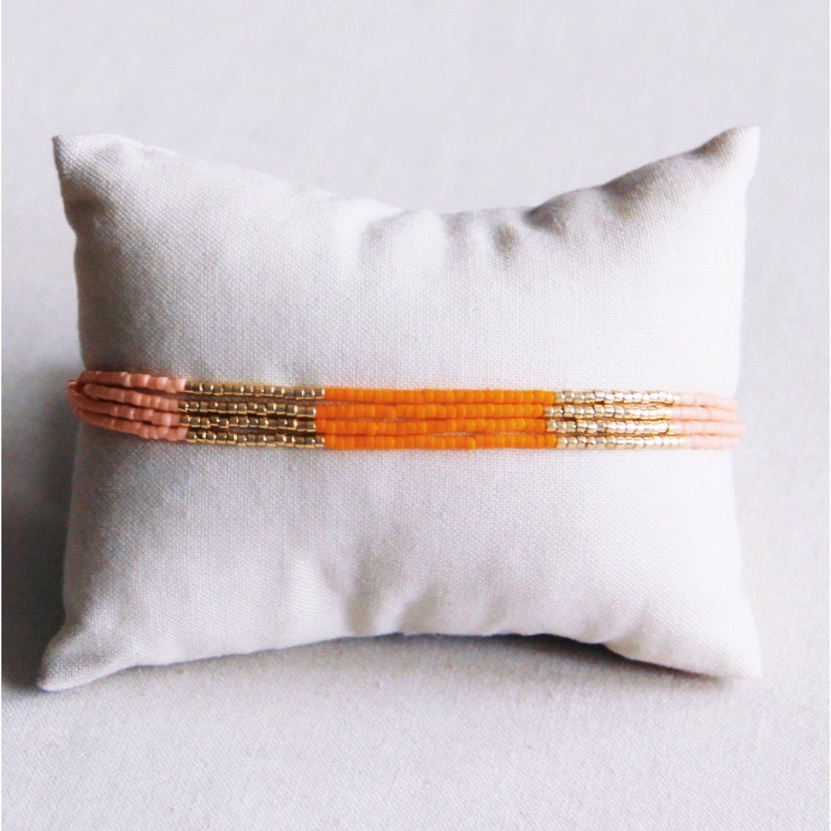 BAZOU Viervoudige Miyuki -armband - Zalm/oranje/GOLDPLATED